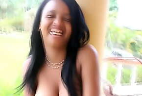 Novinha mulata 18 anos Dominicana pelada