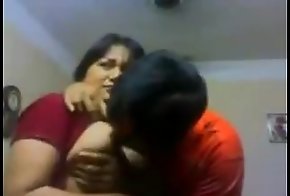 Indian aunty hot kiss