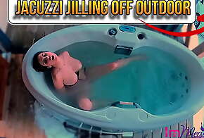 JACUZZI JILLING OFF OUTDOOR - Preview - ImMeganLive